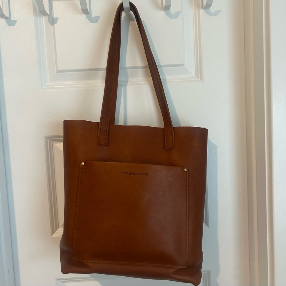 Portland Leather Large Cross Body Bag Honey